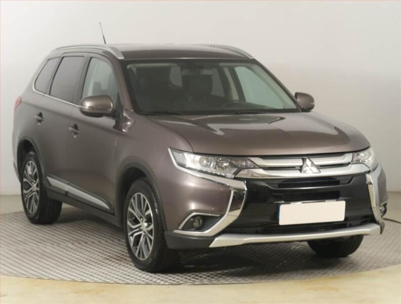 Mitsubishi Outlander - hlavní fotka inzerátu