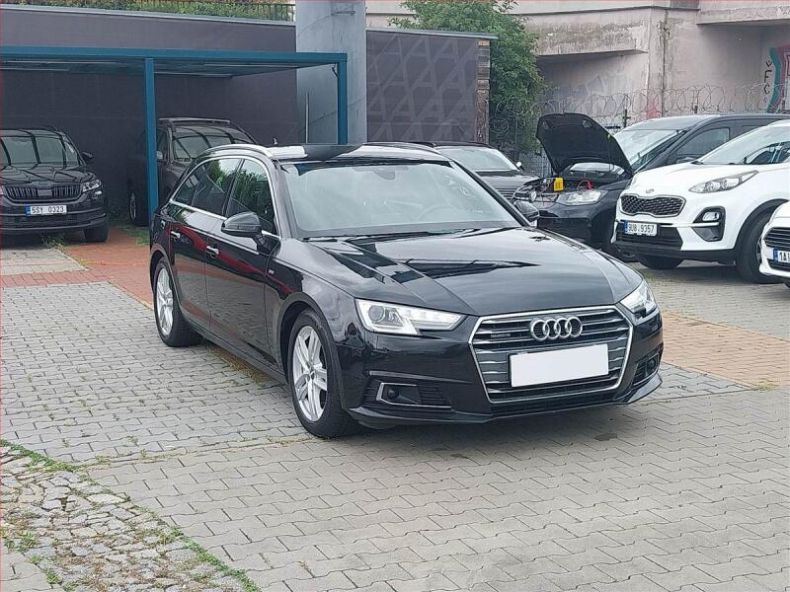 Audi A4 - hlavní foto