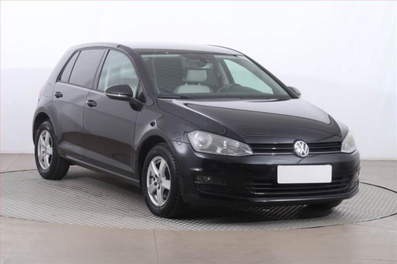 Volkswagen Golf - hlavní fotka inzerátu