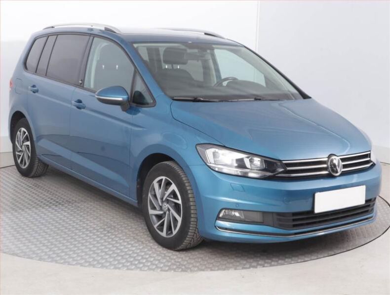 Volkswagen Touran - hlavní foto