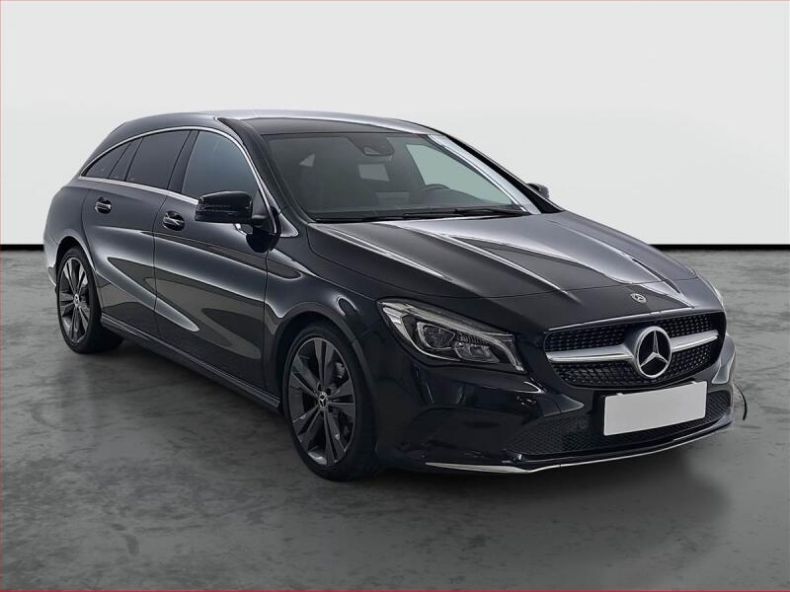 Mercedes Třída CLA - hlavní foto