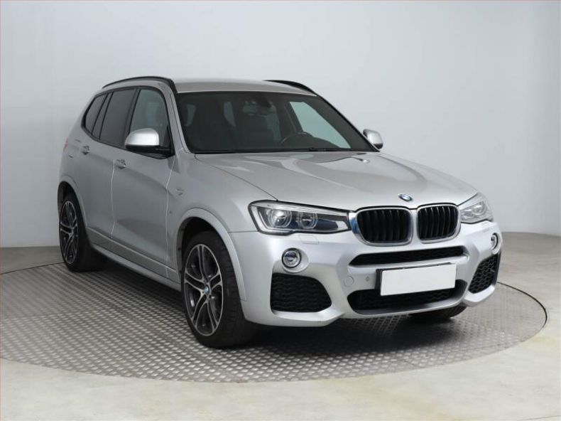 BMW X3 - hlavní fotka