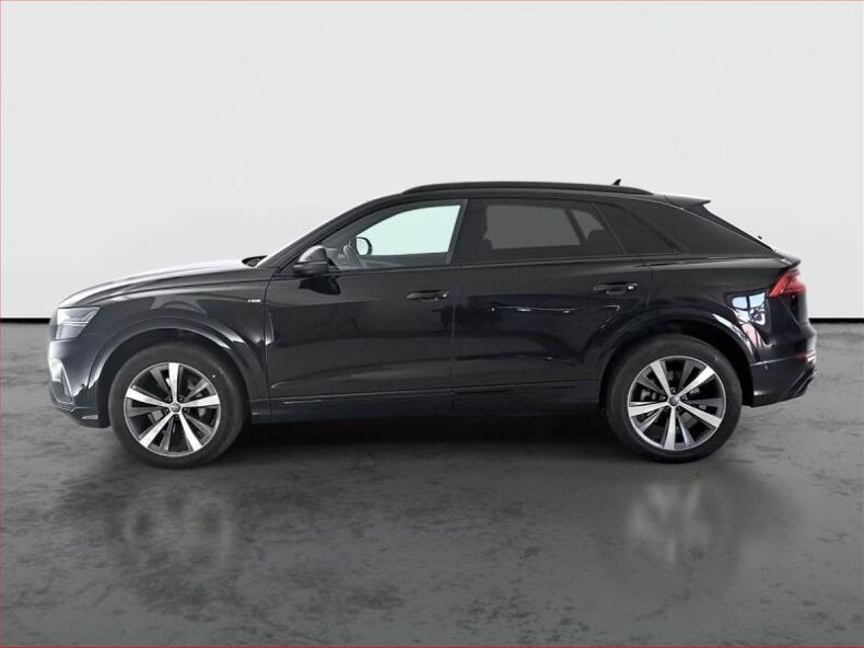 Audi Q8 - hlavní fotka