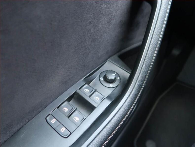 Škoda Superb - hlavní fotka