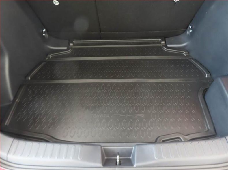 Toyota C-HR - hlavní fotka