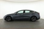 Tesla Model 3 - fotka číslo 2