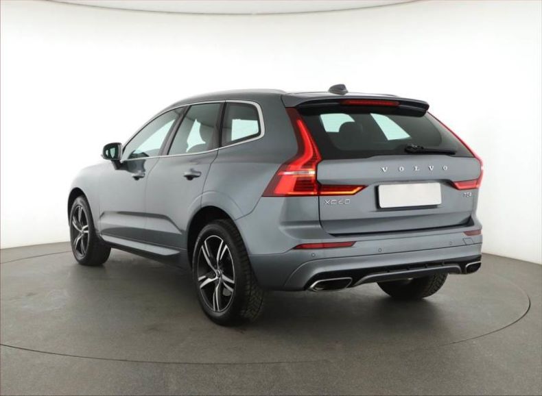 Volvo XC60 - hlavní fotka