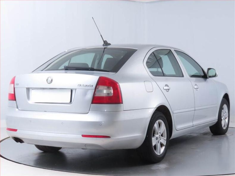 Škoda Octavia - hlavní fotka