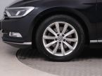 Volkswagen Passat - fotka číslo 14