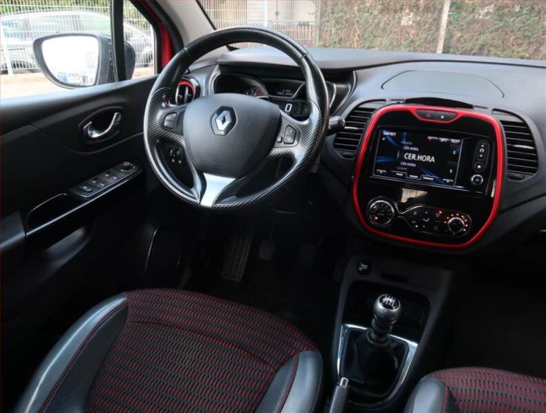 Renault Captur - hlavní fotka