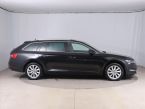 Škoda Superb - fotka číslo 5