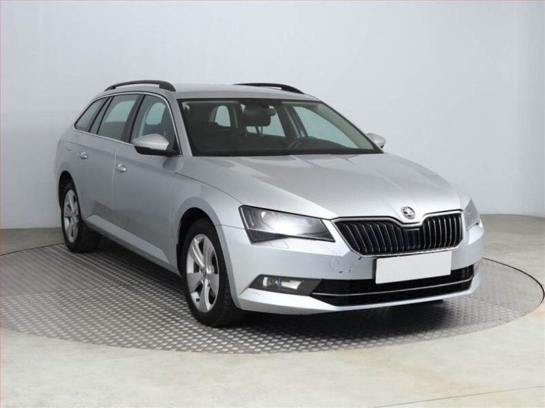 Škoda Superb - hlavní fotka inzerátu