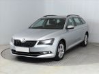 Škoda Superb - fotka číslo 1