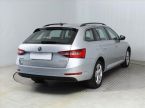 Škoda Superb - fotka číslo 4