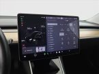 Tesla Model 3 - fotka číslo 18
