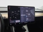 Tesla Model 3 - fotka číslo 21