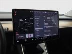 Tesla Model 3 - fotka číslo 23
