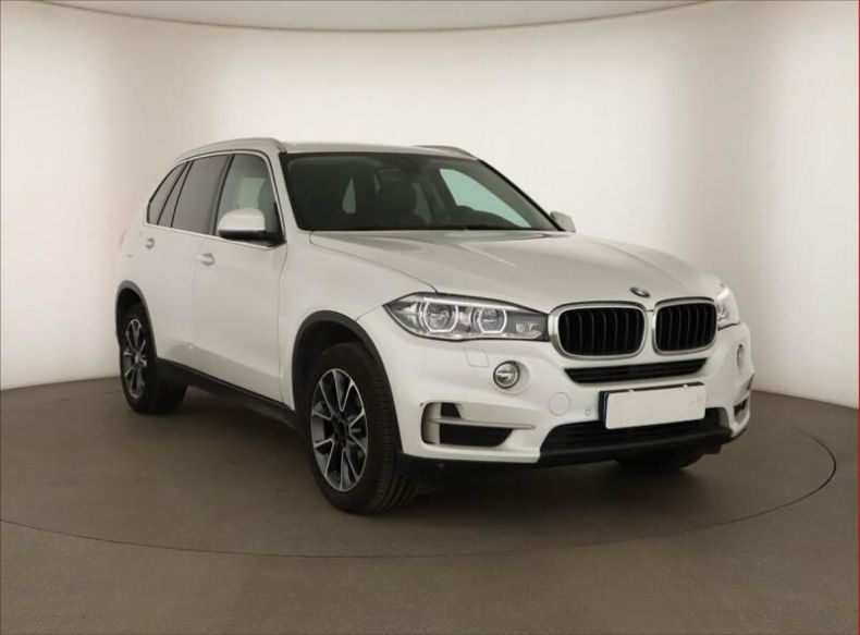 BMW X5 - hlavní foto
