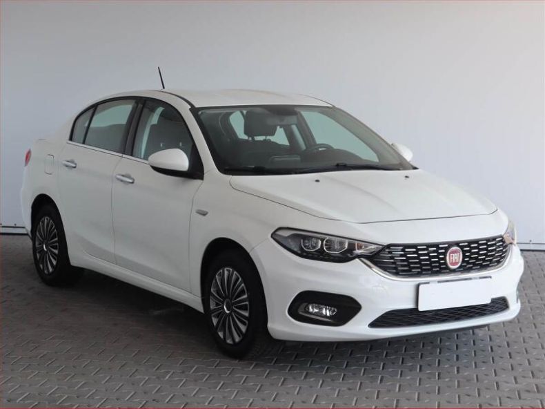 Fiat Tipo - hlavní foto
