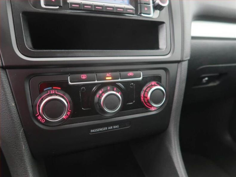 Volkswagen Golf - hlavní fotka