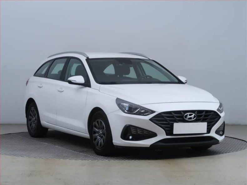 Hyundai i30 - hlavní fotka