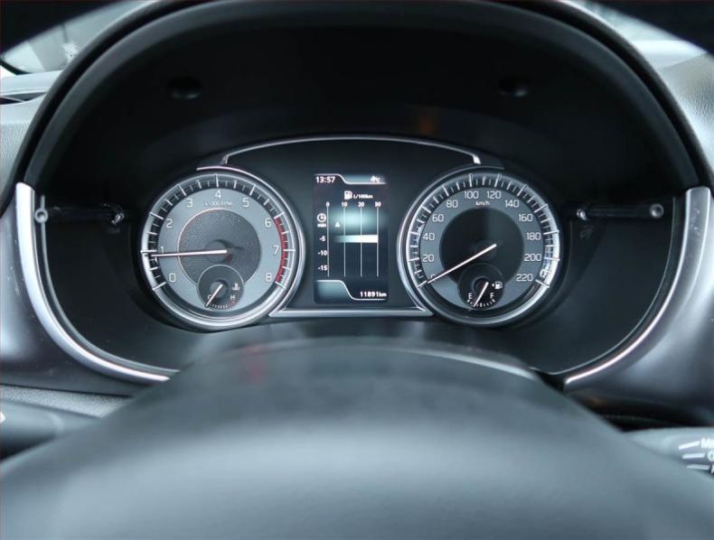 Suzuki Vitara - hlavní fotka