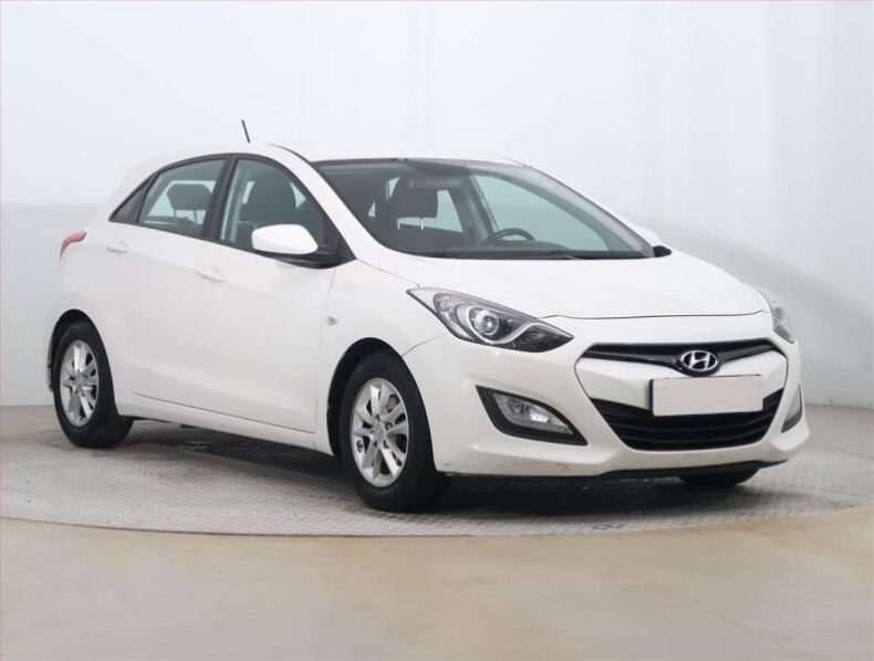 Hyundai i30 - hlavní foto