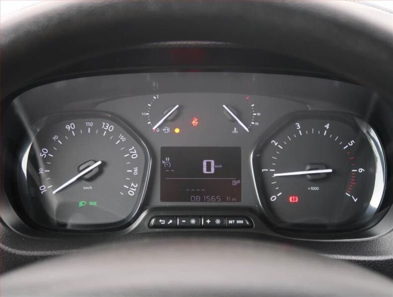 Opel Vivaro - hlavní fotka