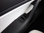 Tesla Model 3 - fotka číslo 15