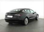 Tesla Model 3 - fotka číslo 4