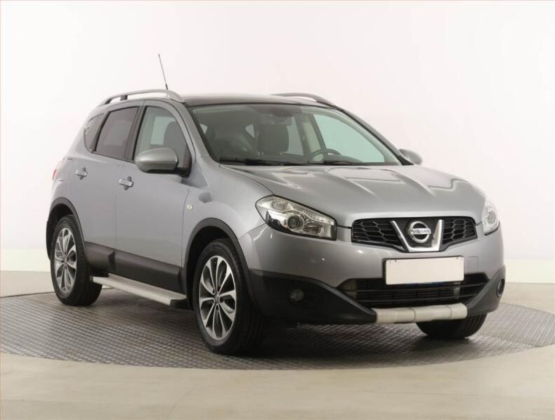 Nissan Qashqai - hlavní fotka inzerátu
