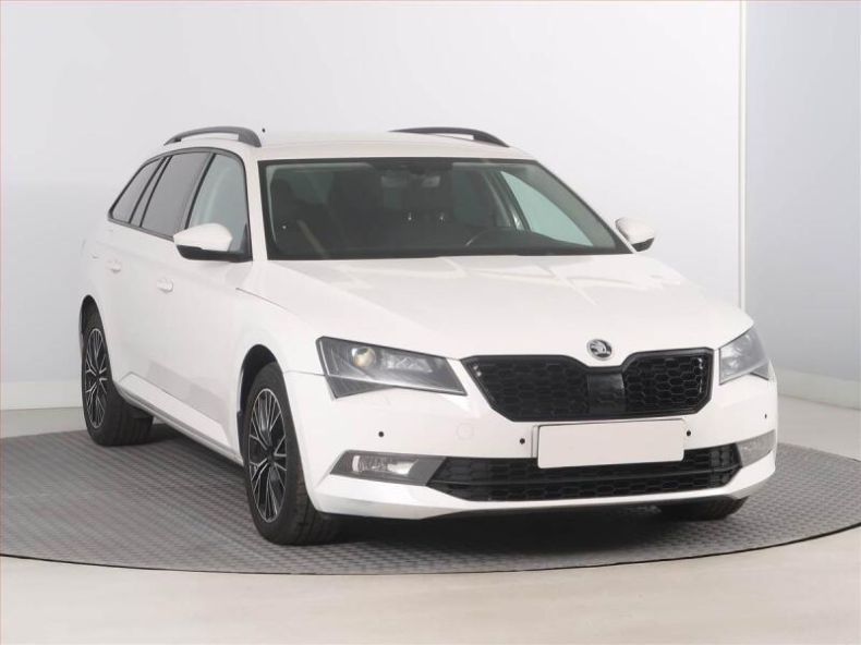 Škoda Superb - hlavní fotka inzerátu