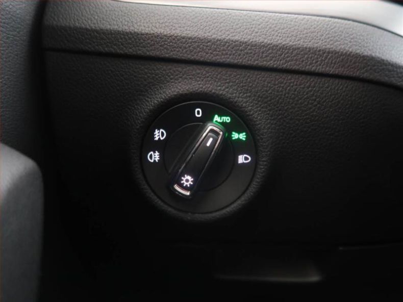 Škoda Superb - hlavní fotka