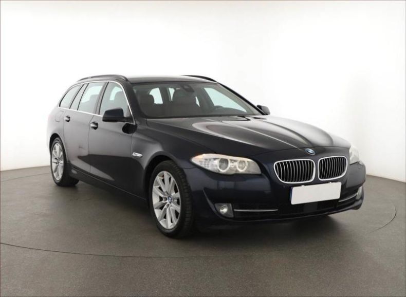 BMW Řada 5 - hlavní foto