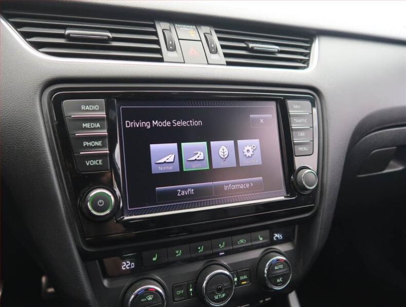 Škoda Octavia - hlavní fotka