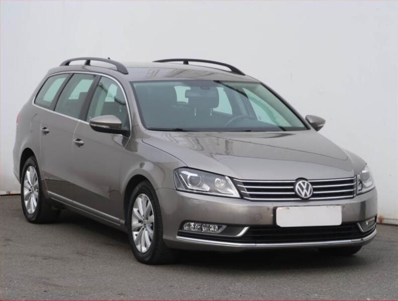 Volkswagen Passat - hlavní fotka inzerátu