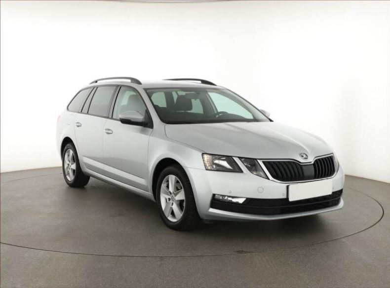 Škoda Octavia - hlavní foto