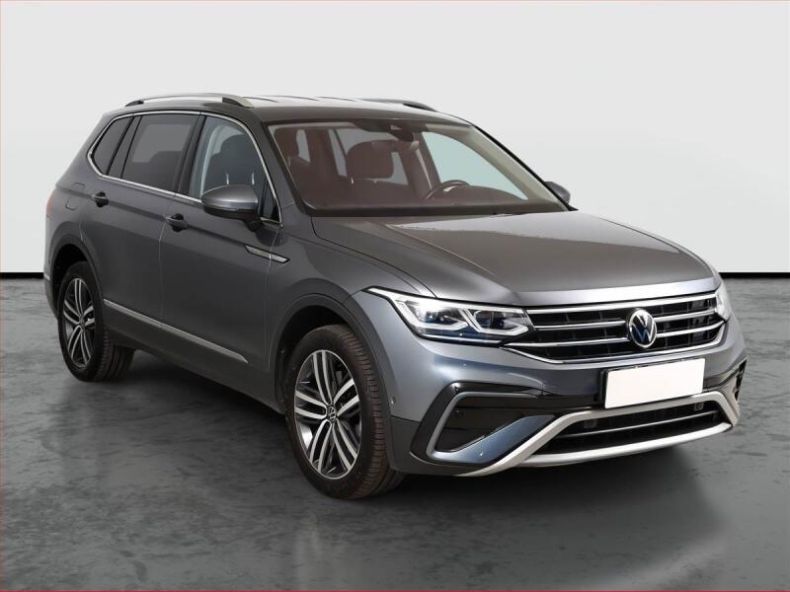Volkswagen Tiguan - hlavní foto