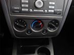 Ford Fusion - fotka číslo 10