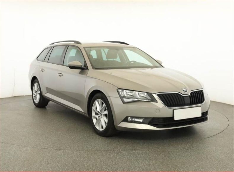 Škoda Superb - hlavní fotka inzerátu