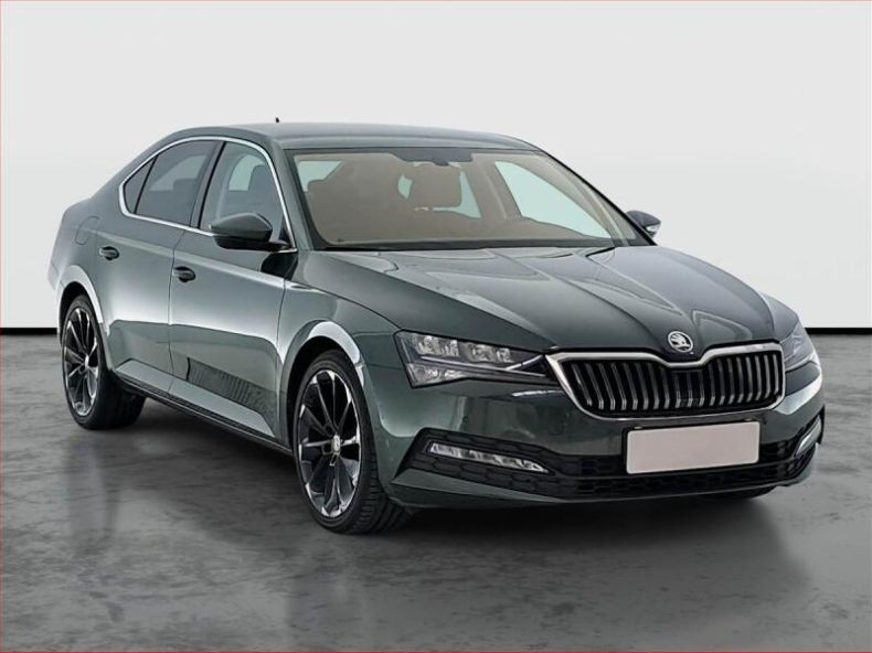 Škoda Superb - hlavní foto
