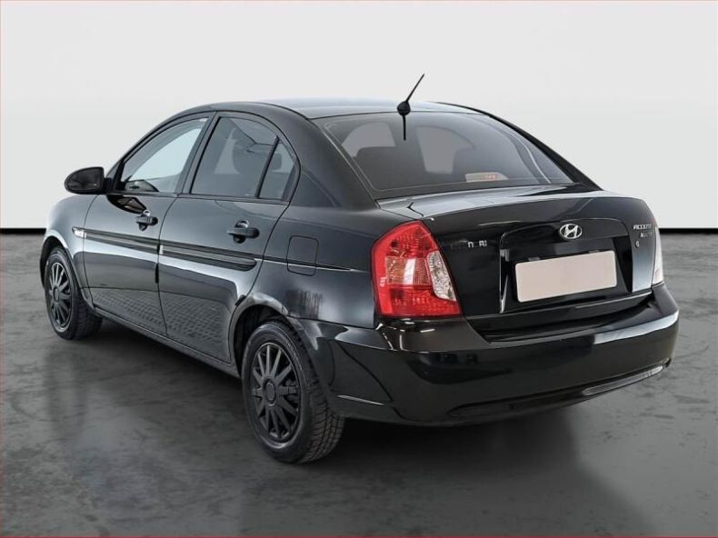 Hyundai Accent - hlavní fotka