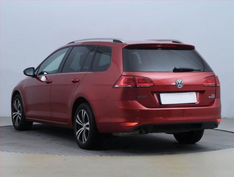 Volkswagen Golf - hlavní fotka