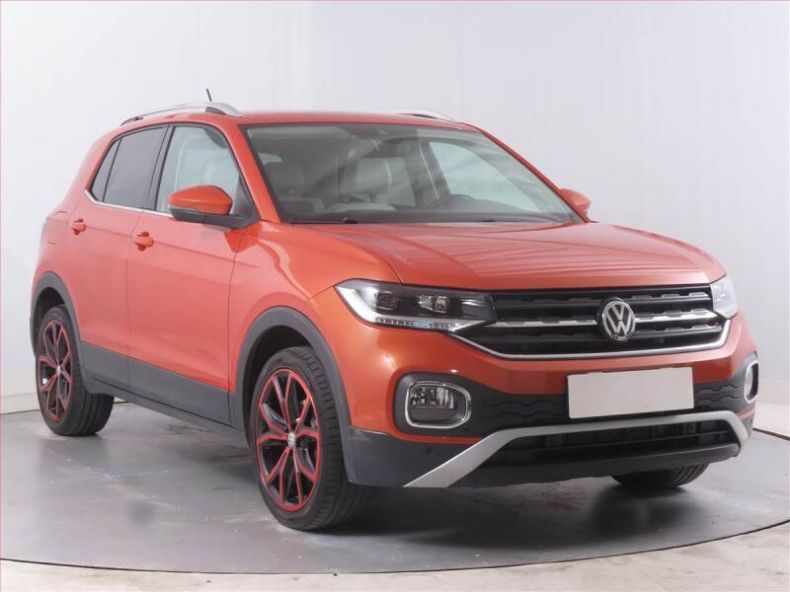 Volkswagen T-CROSS - hlavní fotka inzerátu