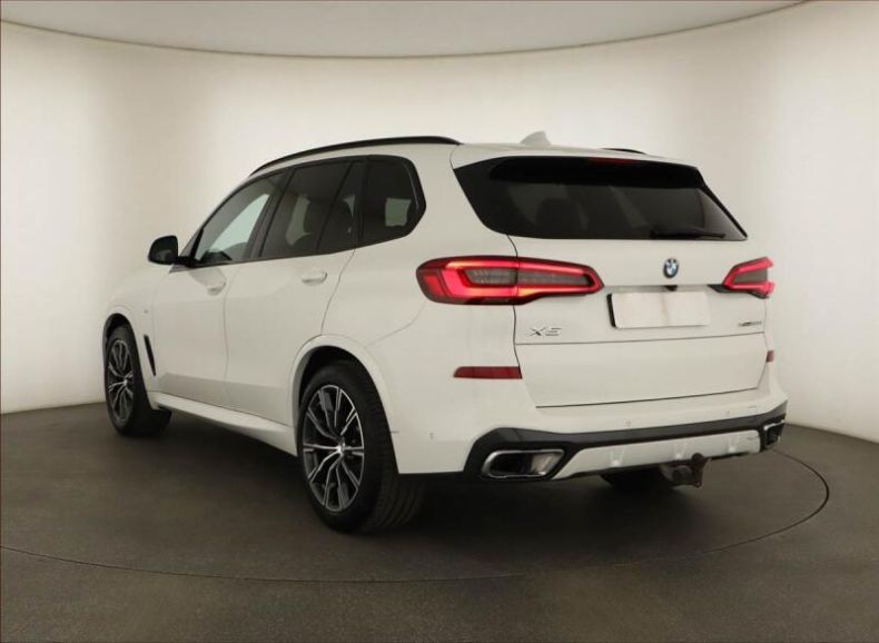 BMW X5 - hlavní fotka