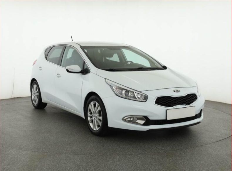 Kia Cee'd - hlavní foto