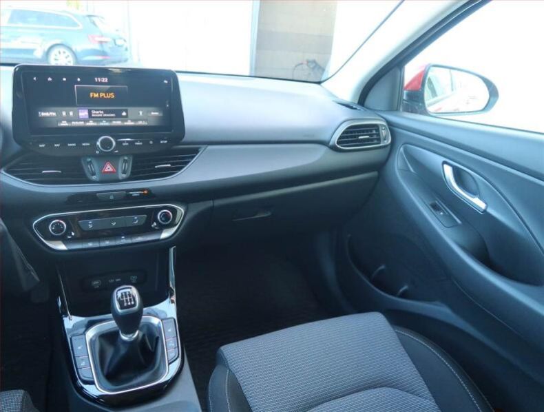 Hyundai i30 - hlavní fotka