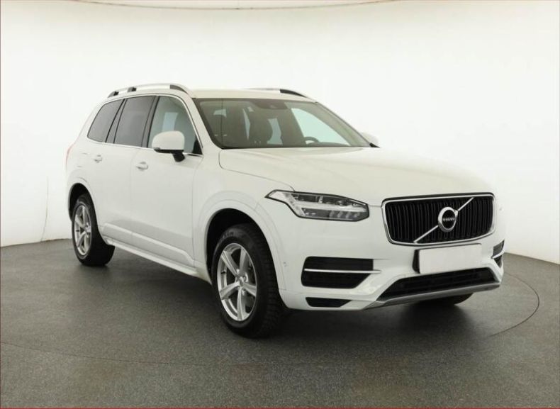 Volvo XC90 - hlavní foto