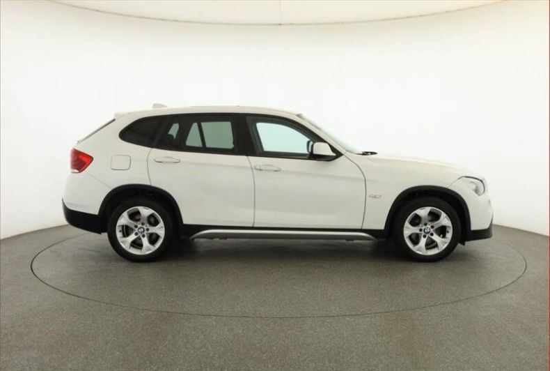 BMW X1 - hlavní fotka