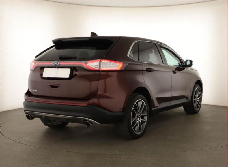 Ford Edge - hlavní fotka